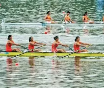包含赛艇赛场再起风云：燕赵风暴队险胜塞北烈马队，赛场气氛火爆二次进攻频频奏效的词条-开元