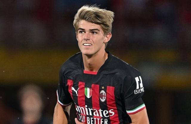 西甲转会期再迎强敌，AC米兰火线驰援，主帅态度——媒体盛赞，细节决定成败的简单介绍