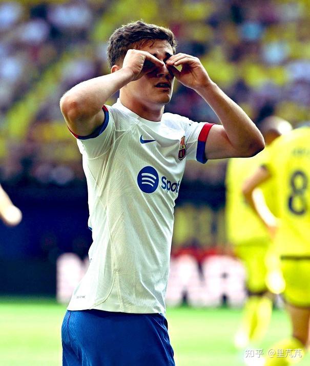 冲刺阶段比利亚雷亚尔调整名单以备国王杯,调整名单环节打磨,赛场秩序良好,医务组通报恢复的简单介绍 冲刺阶段比利亚雷亚尔调整名单以备国王杯,调整名单环节打磨,赛场秩序良好,医务组通报恢复的简单介绍