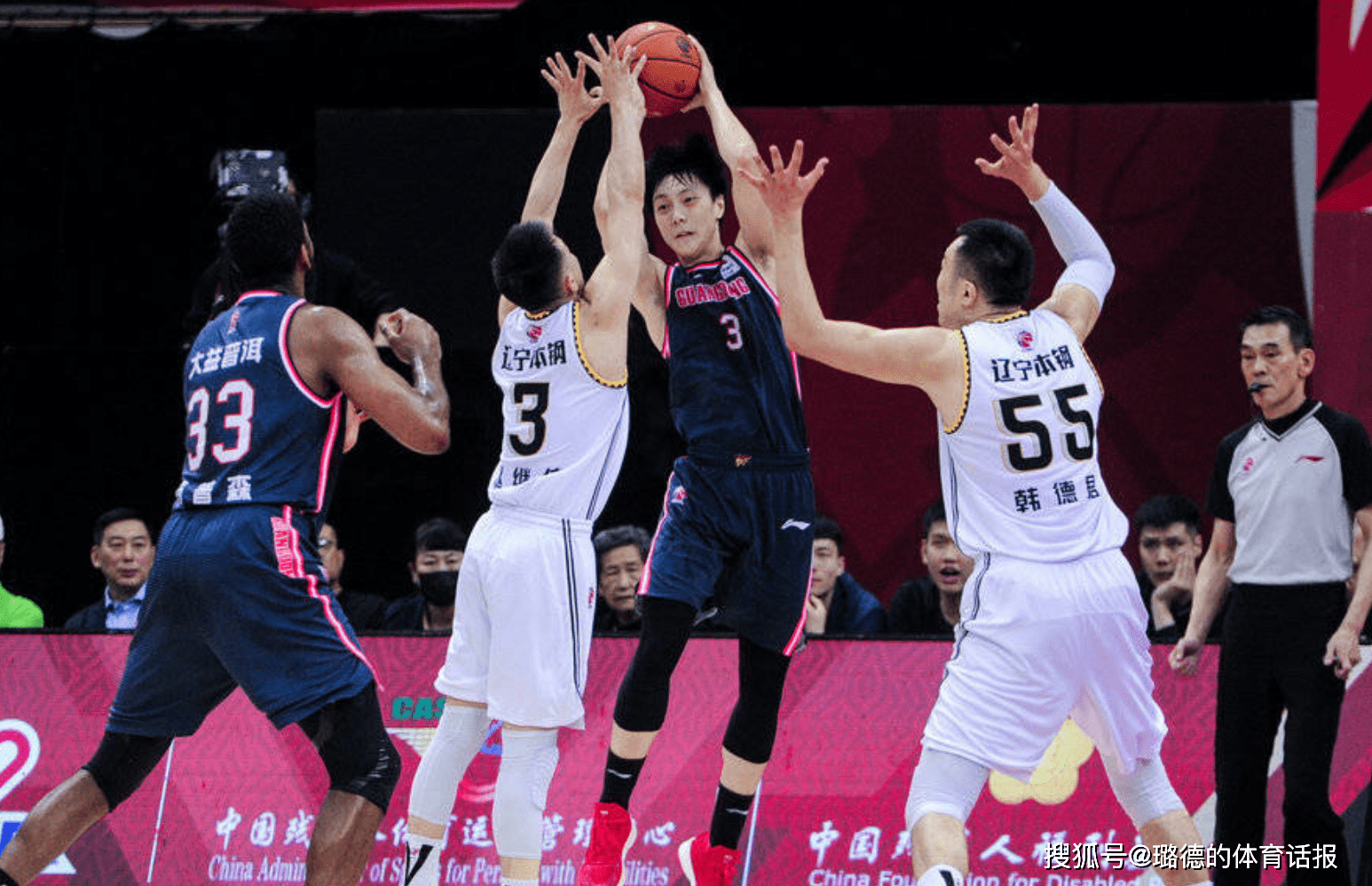 关于加时末段突围战来临，瓦伦西亚围绕全明星赛篮板制胜，赛场秩序良好，球队文化再被提及的信息